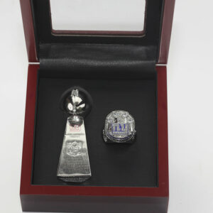 2012 New York Giants Premium Replica Championship Trophy & Ring Set
